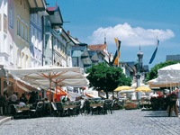 Ferien im Tölzer Land: die Marktstraße in Bad Tölz Ferien im Tölzer Land: die Marktstraße in Bad Tölz