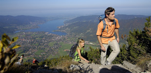 Reisen in Bayern: Aufstieg zum Wallberg